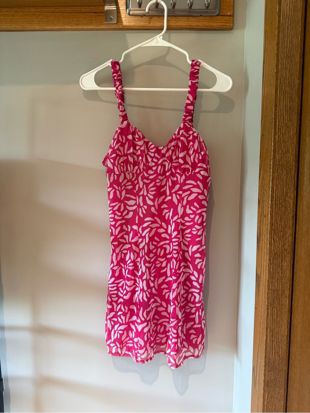 American Eagle Outfitters Hot Pink and White Print Sundress